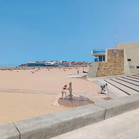 Poniente Apartment *